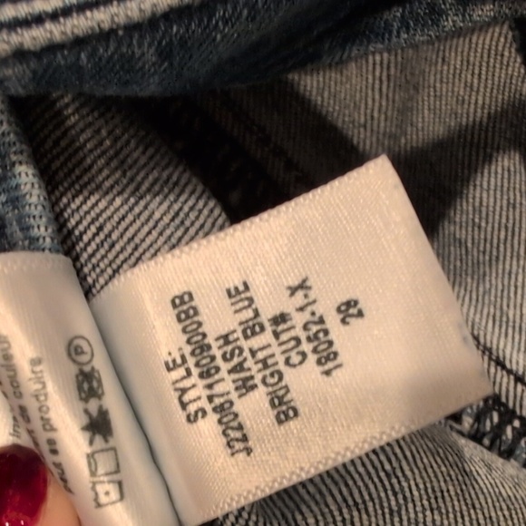 Veronica Beard Crosbie Wide Leg Crop Jean - Picture 8 of 10